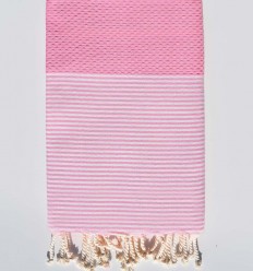 Fouta nid d'abeille rose dragée avec rayures