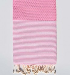 Fouta nid d'abeille rose dragée avec rayures