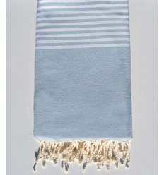 Jeté bleu clair