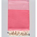 Jeté couleur rose fluo avec rayures
