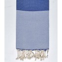 Fouta nid d'abeille couleur bleu avec rayures