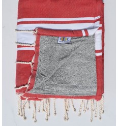 Fouta rouge foncé doublée éponge gris