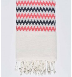 Fouta zigzag blanc crème, rose et bleu nuit