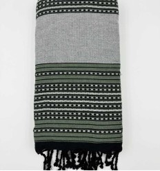 Jeté Arabesque berber gris et vert militaire - FOUTA TUNISIA