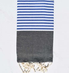 Fouta plate gris foncé rayée bleu et blanc