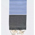 Fouta plate gris foncé rayée bleu et blanc