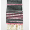 Fouta arabesque gris et rose fluo