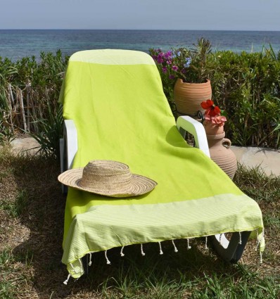 Fouta nid d'abeille couleur vert lime avec rayures