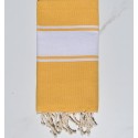 Enfant jaune