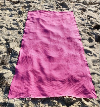 plain honeycomb brilliant rose beach towel - FOUTA TUNISIA