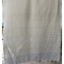 Fouta gris clair rayée blanc crème
