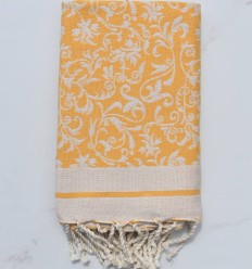 Fouta modèle Versailles jaune foncé
