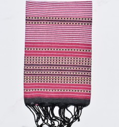 Fouta arabesque rose fuchsia avec rayures