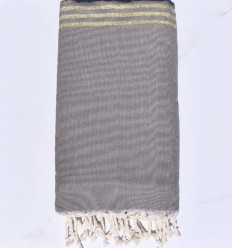 Jeté taupe avec lurex doré
