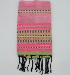 Fouta arabesque rose clair avec rayures