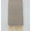 Jeté taupe avec lurex