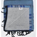 Fouta bleue à rayures doublée éponge grise