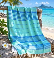 Arthur Fouta in Aquagrün mit blauen Streifen und Frottee