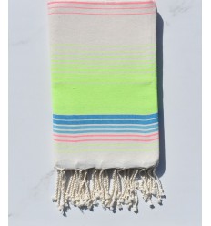 Fouta blanc crème, vert fluo, rose fluo, bleu clair et bleu