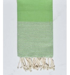 Fouta plate vert prairie au fils lurex argenté