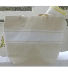 Light beige beach bag with white stripes