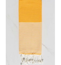 Fouta enfant en nid d'abeille couleur jaune ambre